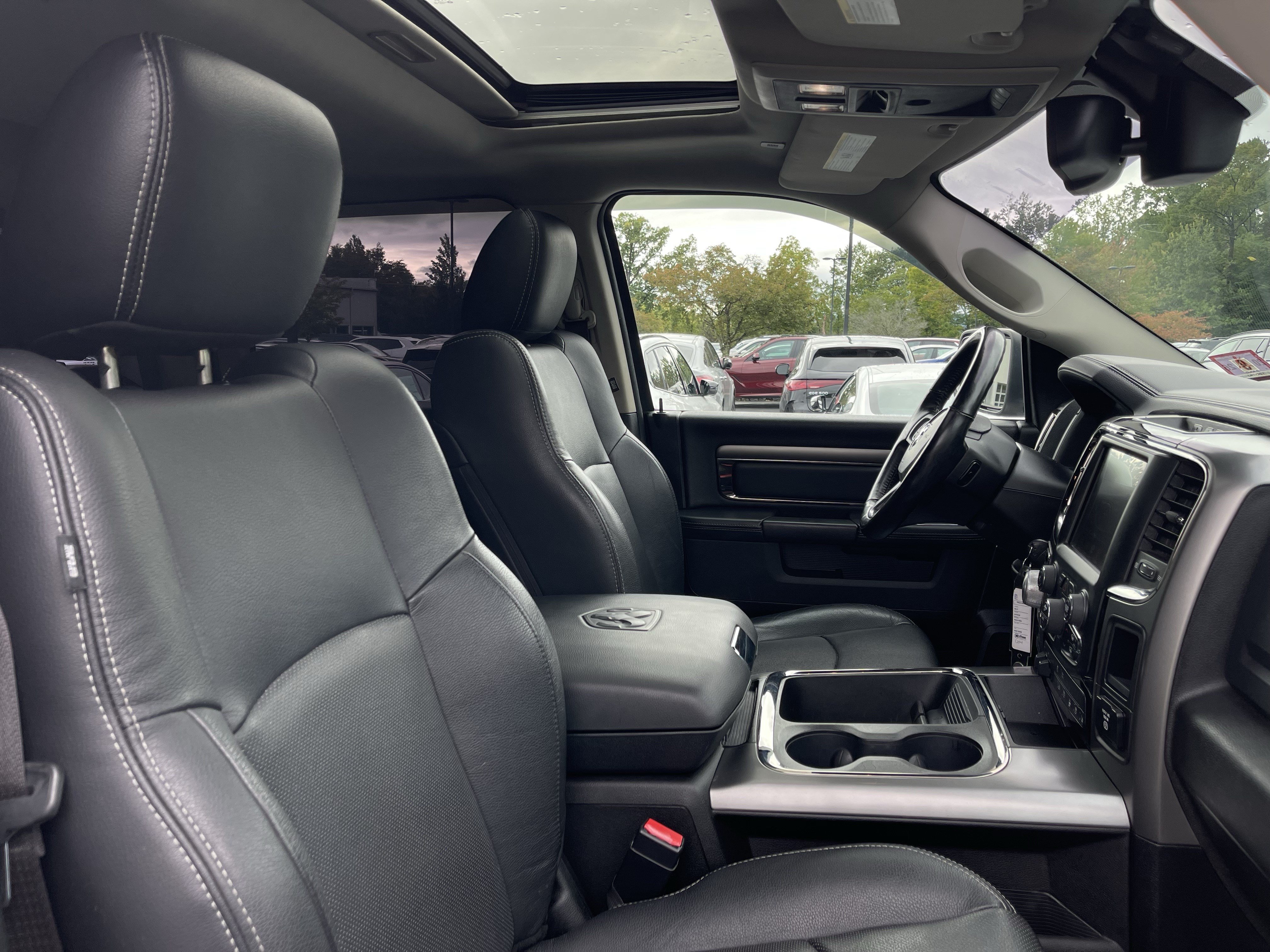 Used 2017 RAM 1500 Sport w/ Quick Order Package 26Q Night AWD/4WD image 15
