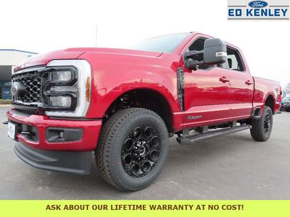New 2025 Ford F350 Lariat w/ Black Appearance Package
