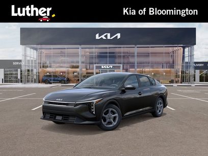 New 2025 Kia K4 LXS