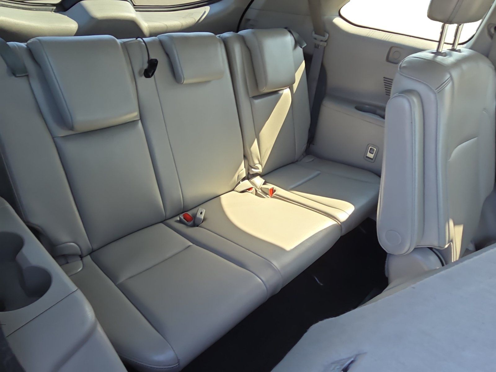 Used 2019 Toyota Highlander XLE AWD/4WD image 13