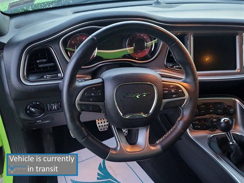 Used 2015 Dodge Challenger SRT Hellcat RWD image 12