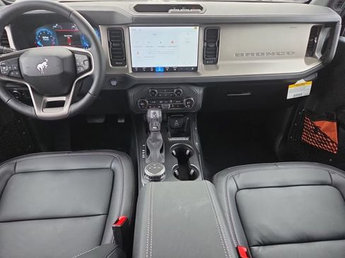 New 2026 Ford Bronco Outer Banks AWD/4WD image 29