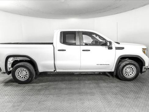 Used 2021 GMC Sierra 1500 2WD Double Cab w/ Sierra Value Package image 9