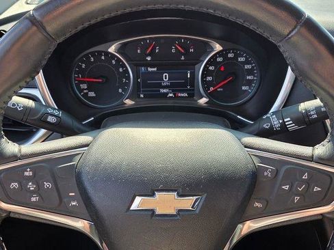 Used 2021 Chevrolet Equinox LT image 41