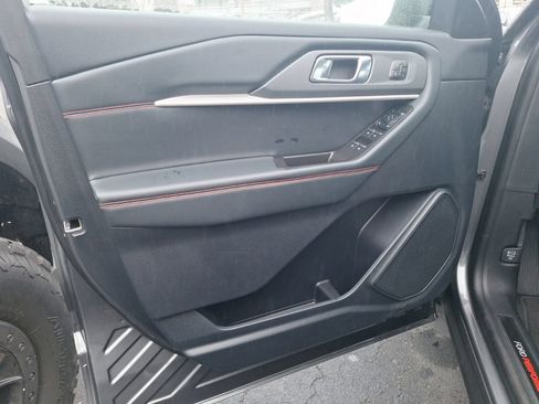 Used 2026 Ford Explorer ST AWD/4WD image 14