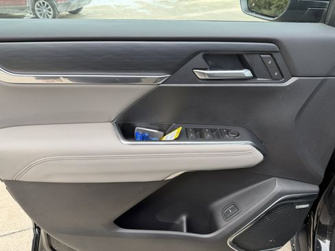 New 2026 GMC Acadia Elevation w/ Black Edition image 9