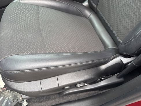 Used 2022 Buick Encore Preferred w/ Safety Package image 13