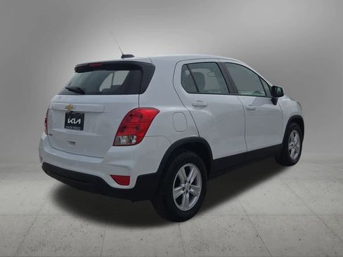 Used 2020 Chevrolet Trax LS image 6
