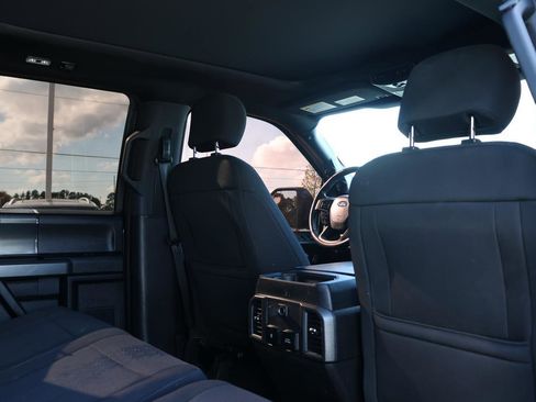 Used 2018 Ford F150 XLT w/ Equipment Group 302A Luxury image 16