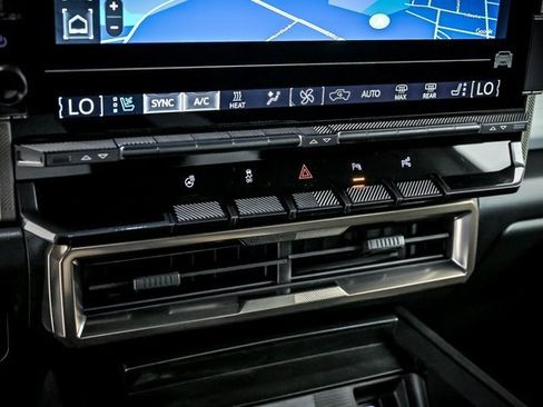 New 2025 GMC Hummer EV 2X image 17