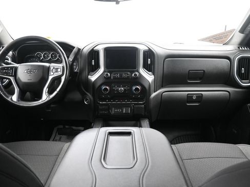 Used 2020 Chevrolet Silverado 1500 LT Trail Boss AWD/4WD image 15