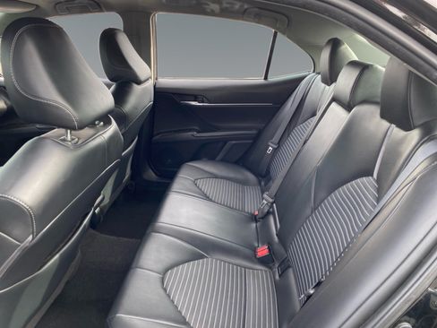 Used 2024 Toyota Camry SE FWD image 13