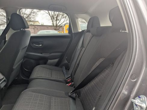 Used 2025 Honda HR-V LX image 25