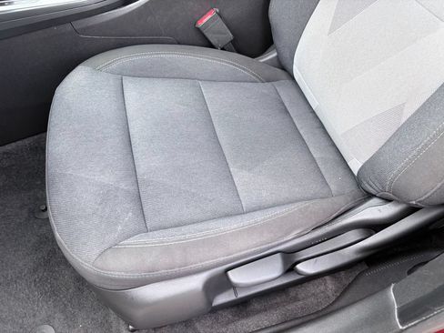 Used 2024 Chevrolet Trax LS w/ LS Convenience Package FWD image 10