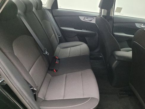 Used 2023 Kia Forte LXS image 19