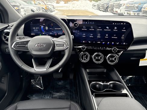 New 2026 Chevrolet Blazer EV LT image 26