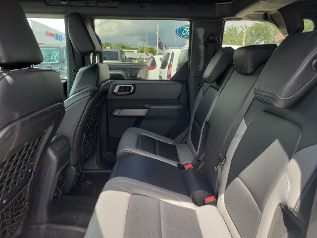 Used 2022 Ford Bronco Black Diamond AWD/4WD image 8