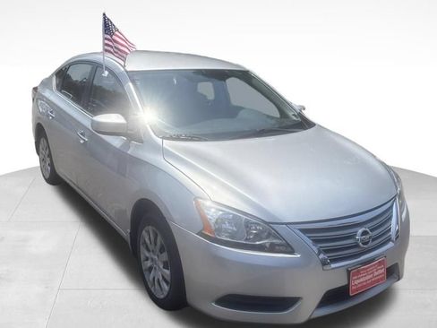 Used 2015 Nissan Sentra S FWD image 9
