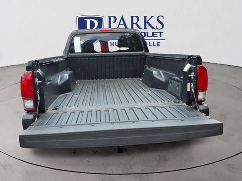 Used 2023 Toyota Tacoma SR AWD/4WD image 32