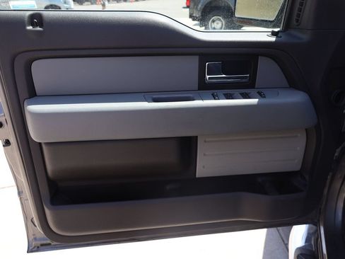 Used 2014 Ford F150 XLT w/ XLT Chrome Package AWD/4WD image 10