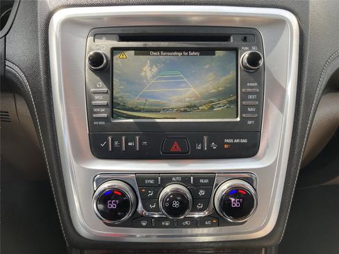 Used 2017 GMC Acadia Limited SLT image 13