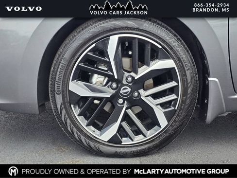 Used 2024 Nissan Versa SR w/ Trunk Package FWD image 28