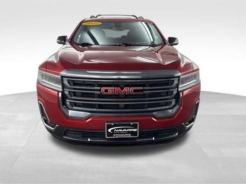 Used 2022 GMC Acadia AT4 w/ Technology Package AWD/4WD image 4