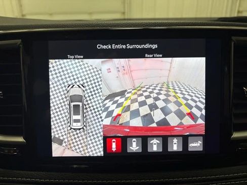 Used 2026 Chrysler Pacifica Select AWD/4WD image 21