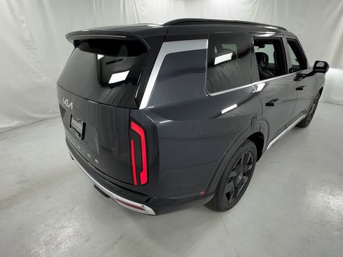 New 2027 Kia Telluride SX FWD image 3