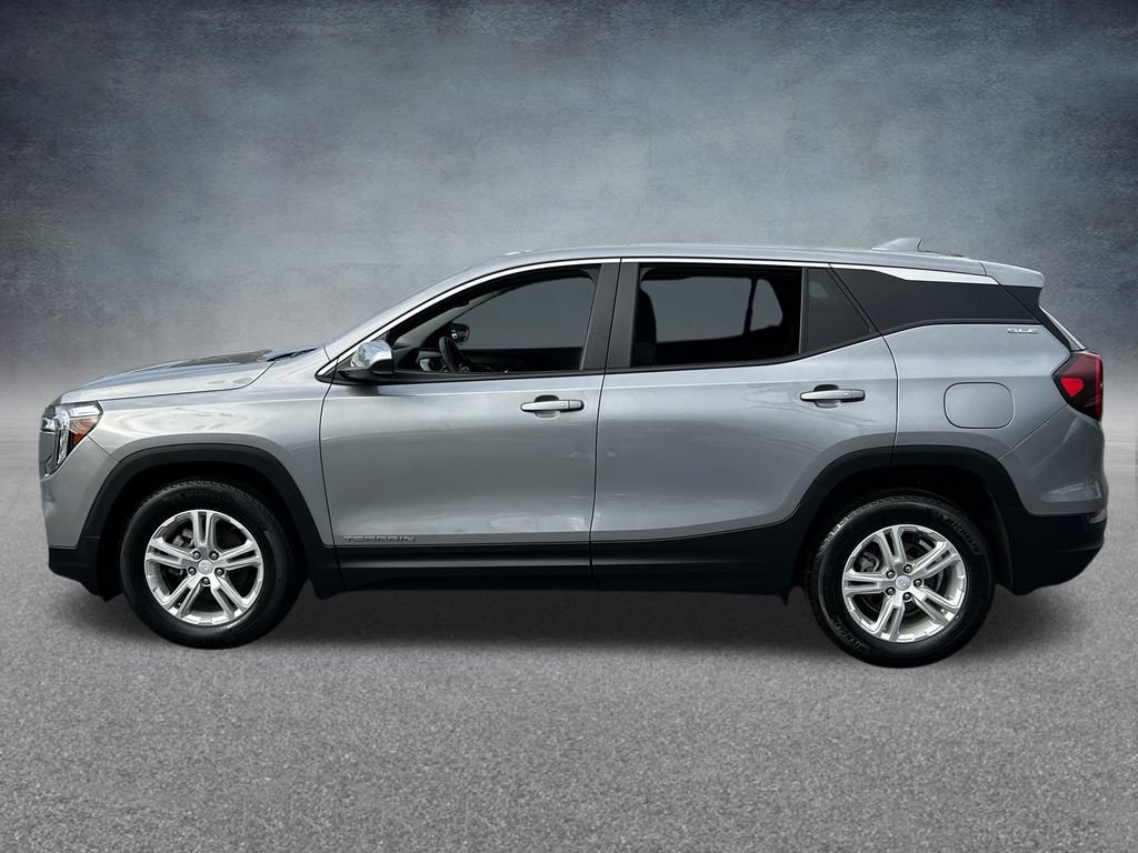 Used 2023 GMC Terrain SLE FWD image 4