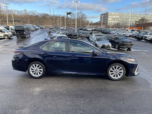 Certified 2021 Toyota Camry LE image 7