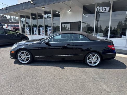 Used 2013 Mercedes-Benz E 350 Cabriolet image 3