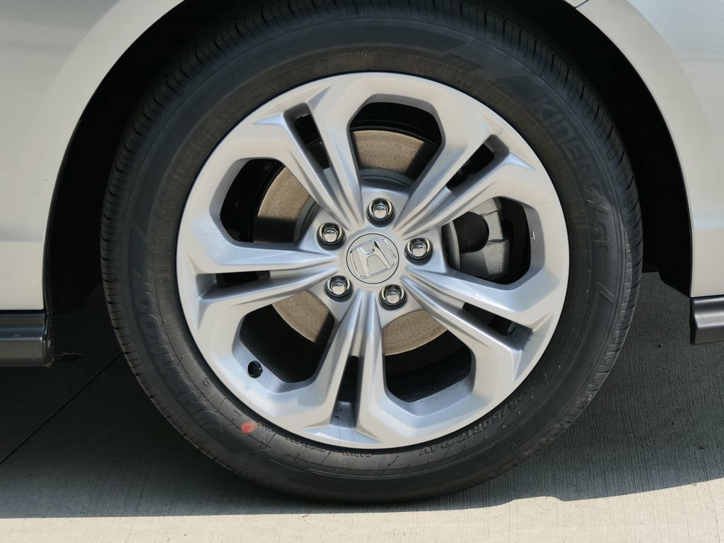 New 2026 Honda Accord LX image 11