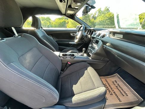 Used 2015 Ford Mustang Convertible RWD image 16
