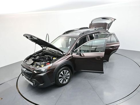 Used 2025 Subaru Outback Limited w/ Popular Package #2 image 40