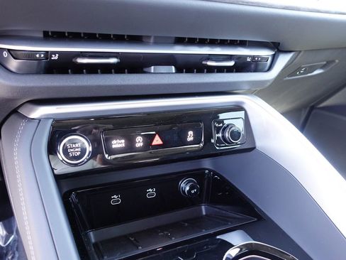 New 2025 Audi Q5 2.0T Premium Plus image 23