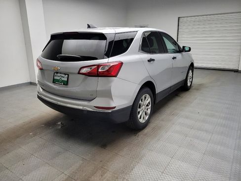 Used 2019 Chevrolet Equinox LT image 9