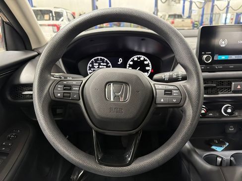 Used 2023 Honda HR-V LX image 18