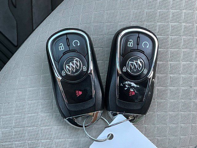 Used 2021 Buick Encore Preferred w/ Safety Package II AWD/4WD image 20
