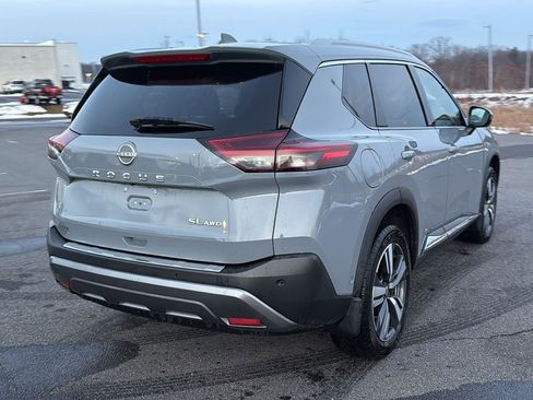 Used 2022 Nissan Rogue SL w/ SL Premium Package image 7