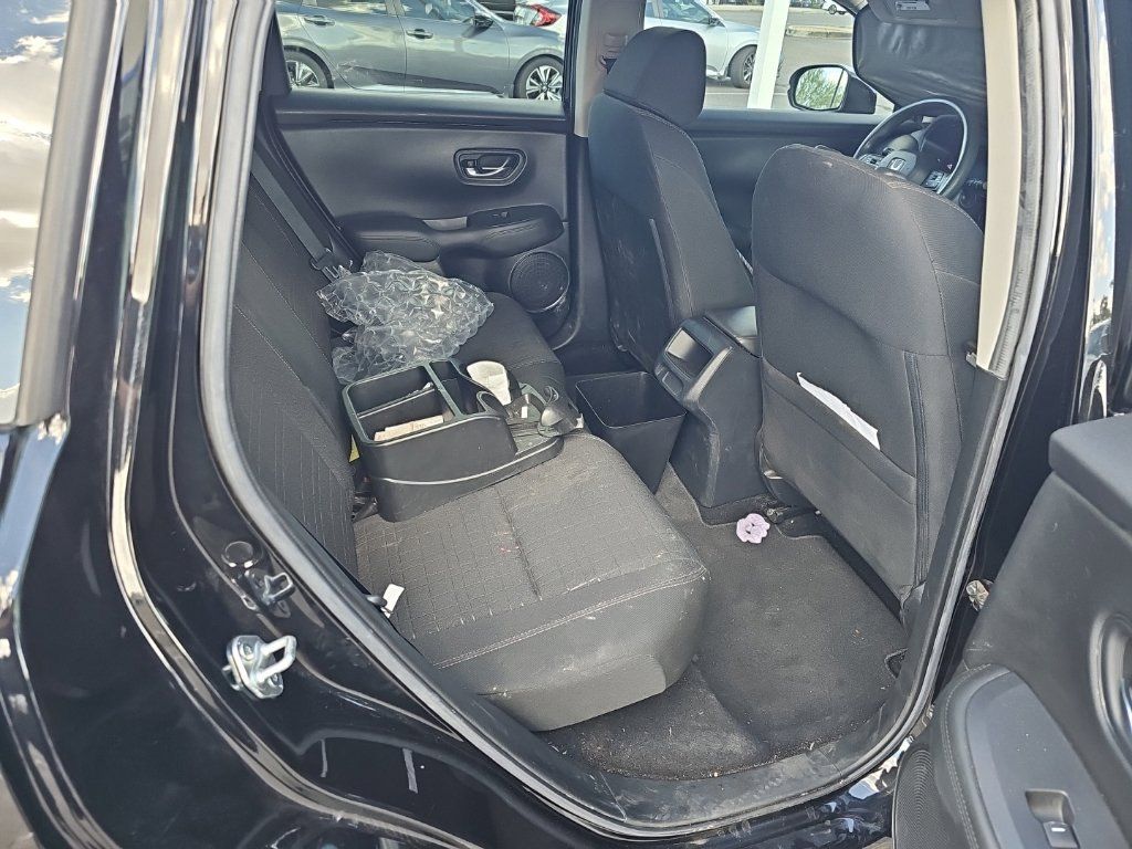 Used 2024 Honda HR-V LX image 7