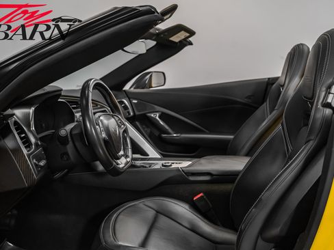 Used 2015 Chevrolet Corvette Z06 w/ 2LZ Preferred Equipment Group image 35