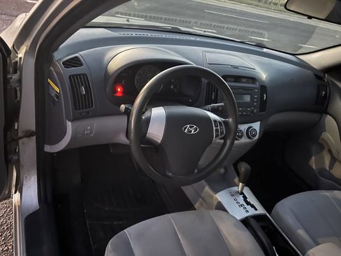 Used 2008 Hyundai Elantra GLS image 8
