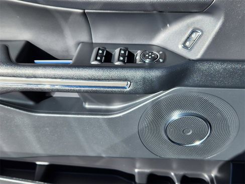 Used 2022 Ford Expedition XLT image 8