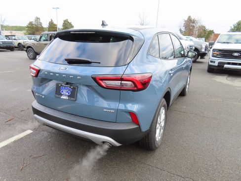 New 2026 Ford Escape Active w/ Cold Weather Package image 4