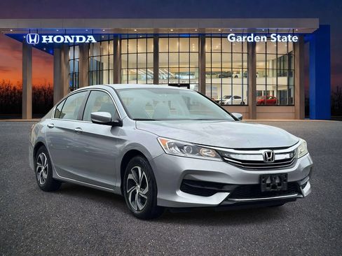 Used 2017 Honda Accord LX image 2
