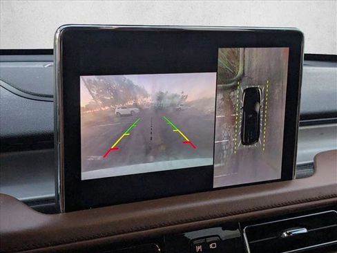 Used 2021 Lincoln Aviator Reserve w/ Equipment Group 201A image 10