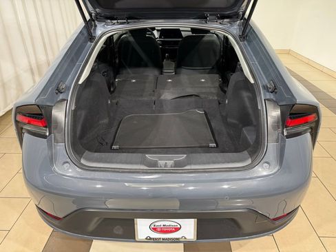 Used 2023 Toyota Prius LE image 11