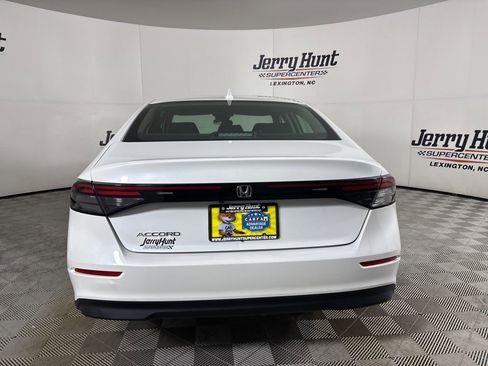 Used 2023 Honda Accord LX image 5