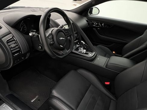 Used 2020 Jaguar F-TYPE R-Dynamic image 13